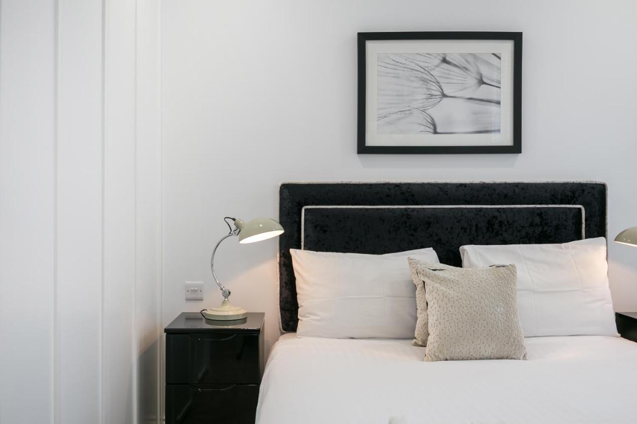 Urban Chic - Shaftesbury Apartment Лондон Екстериор снимка