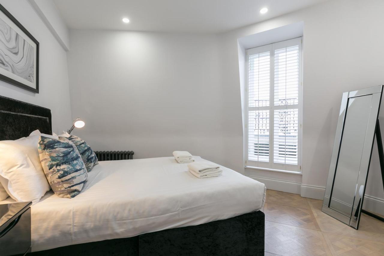Urban Chic - Shaftesbury Apartment Лондон Екстериор снимка