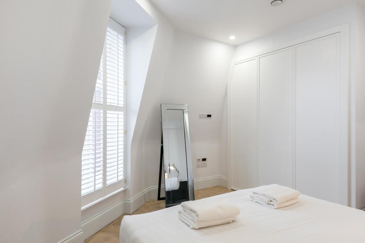 Urban Chic - Shaftesbury Apartment Лондон Екстериор снимка