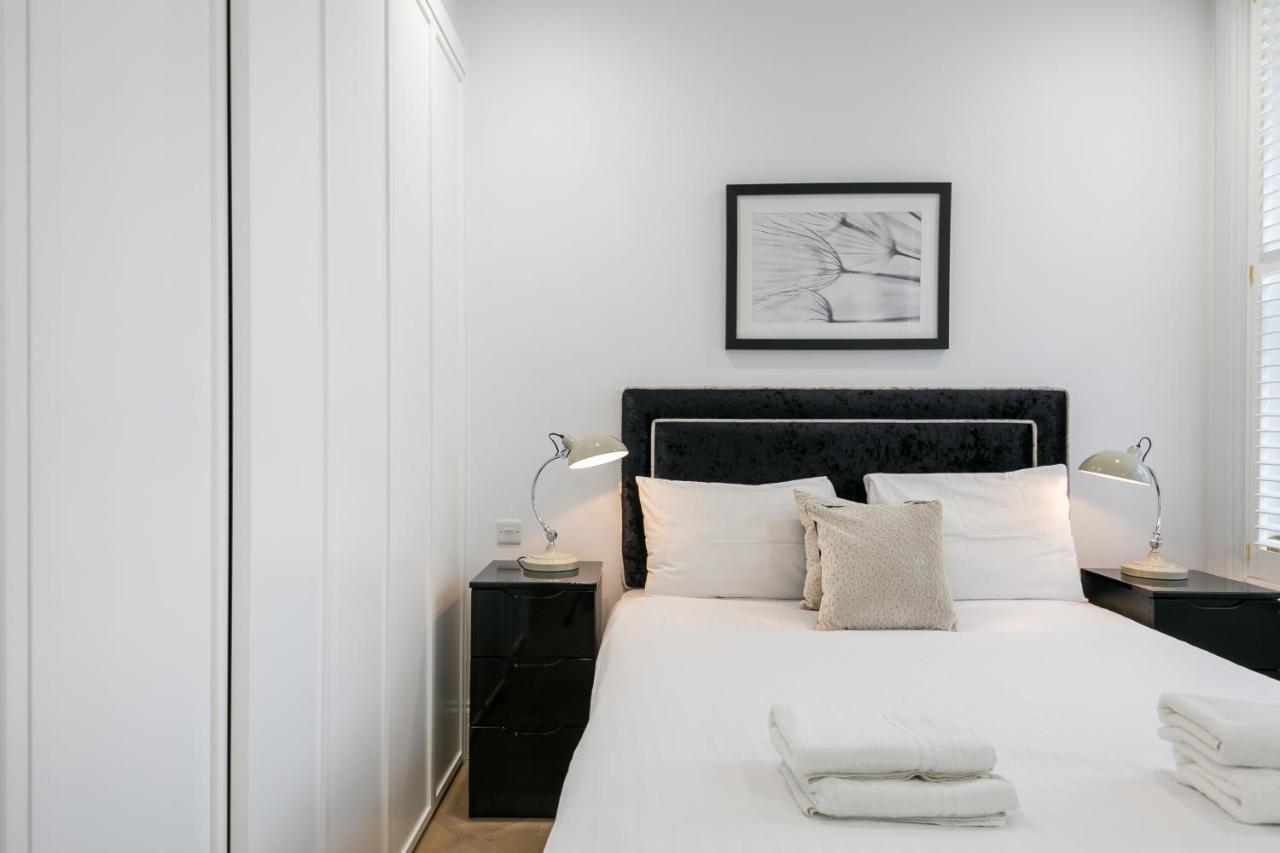 Urban Chic - Shaftesbury Apartment Лондон Екстериор снимка