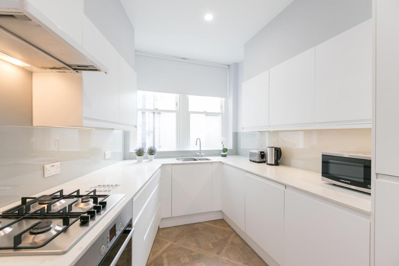 Urban Chic - Shaftesbury Apartment Лондон Екстериор снимка