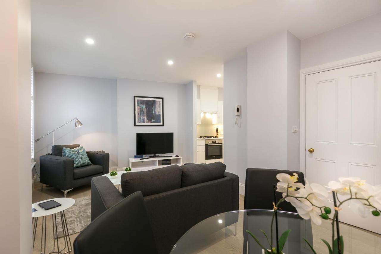 Urban Chic - Shaftesbury Apartment Лондон Екстериор снимка