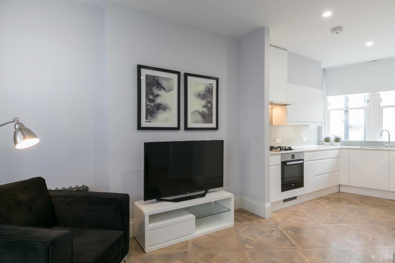 Urban Chic - Shaftesbury Apartment Лондон Екстериор снимка