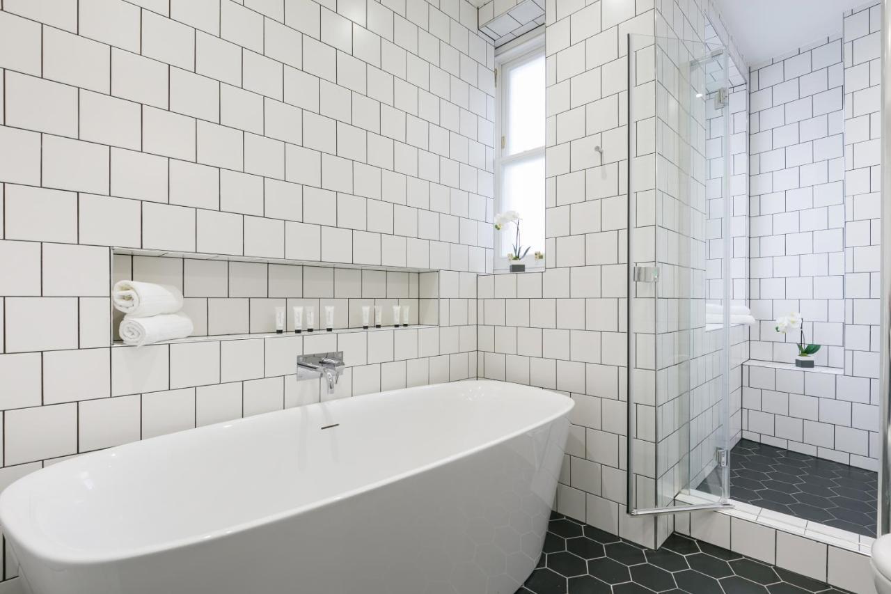 Urban Chic - Shaftesbury Apartment Лондон Екстериор снимка