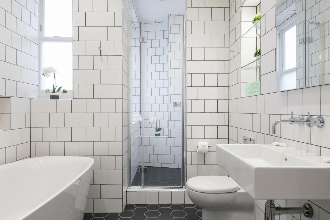 Urban Chic - Shaftesbury Apartment Лондон Екстериор снимка